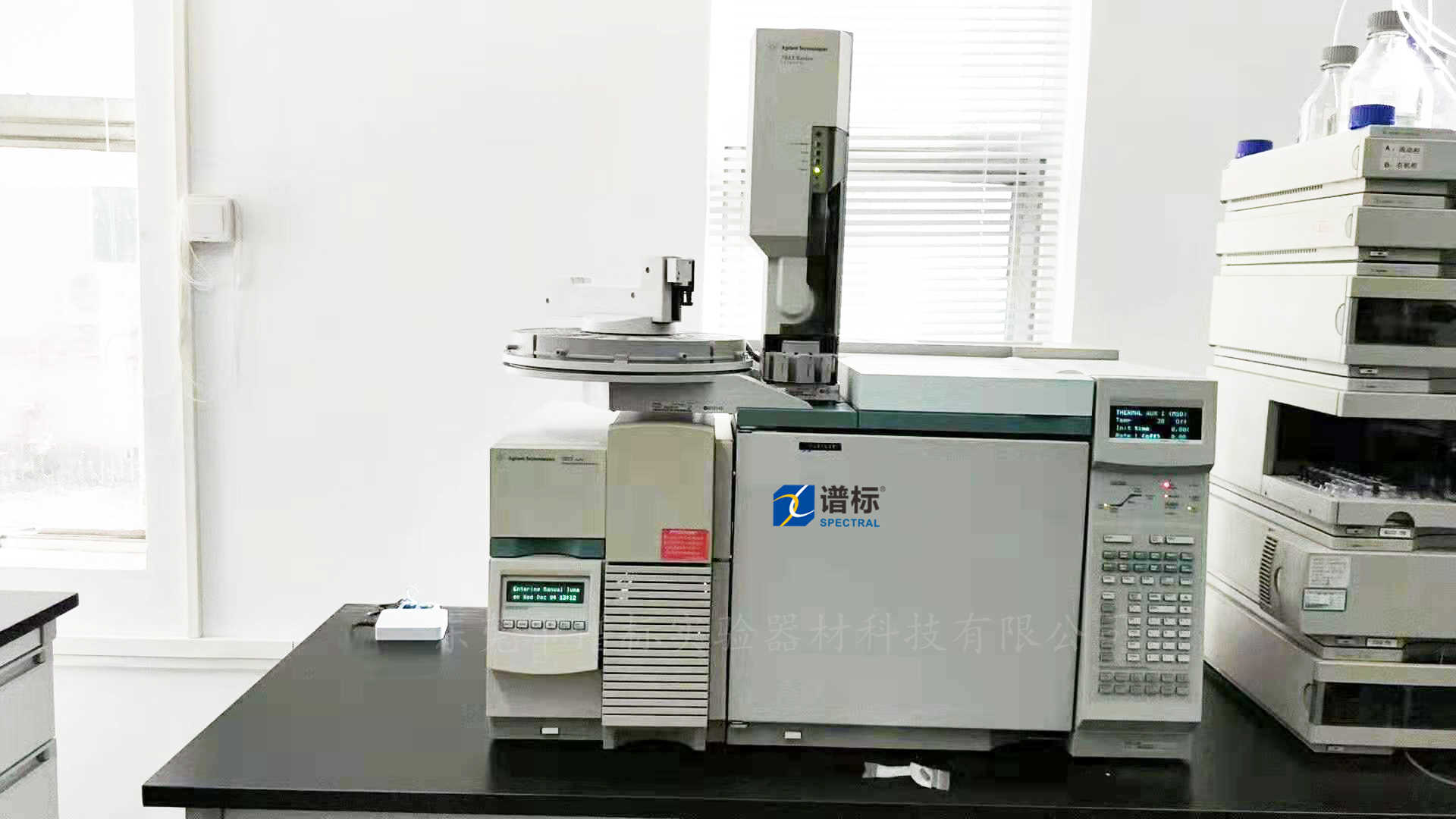 東莞某大型檢測公司購買二手氣相色譜質(zhì)譜聯(lián)用儀GCMS Q6890N-5973N