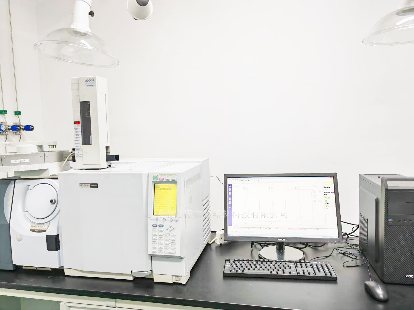 第8套島津氣質(zhì)聯(lián)用儀在深圳某檢測安裝、調(diào)試、培訓(xùn)完畢