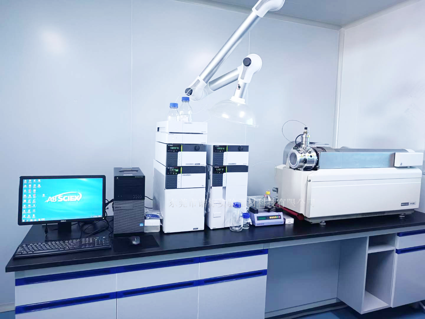 11日液相色譜質(zhì)譜聯(lián)用儀AB API4000+島津20A在云南某大型司法鑒定中心安裝培訓(xùn)完畢