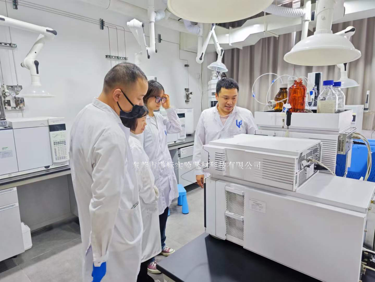 安捷倫三重四級桿液質(zhì)聯(lián)用儀1290-6465B 在浙江安裝調(diào)試