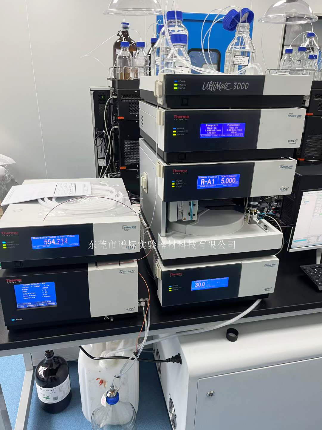 23日賽默飛液相色譜U3000＋VWD+CAD安裝調(diào)試在成都某藥物研發(fā)